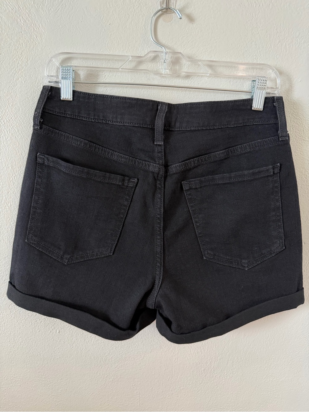 Old Navy High Rise WOW Black Denim Shorts Size 6 - Picture 2 of 4